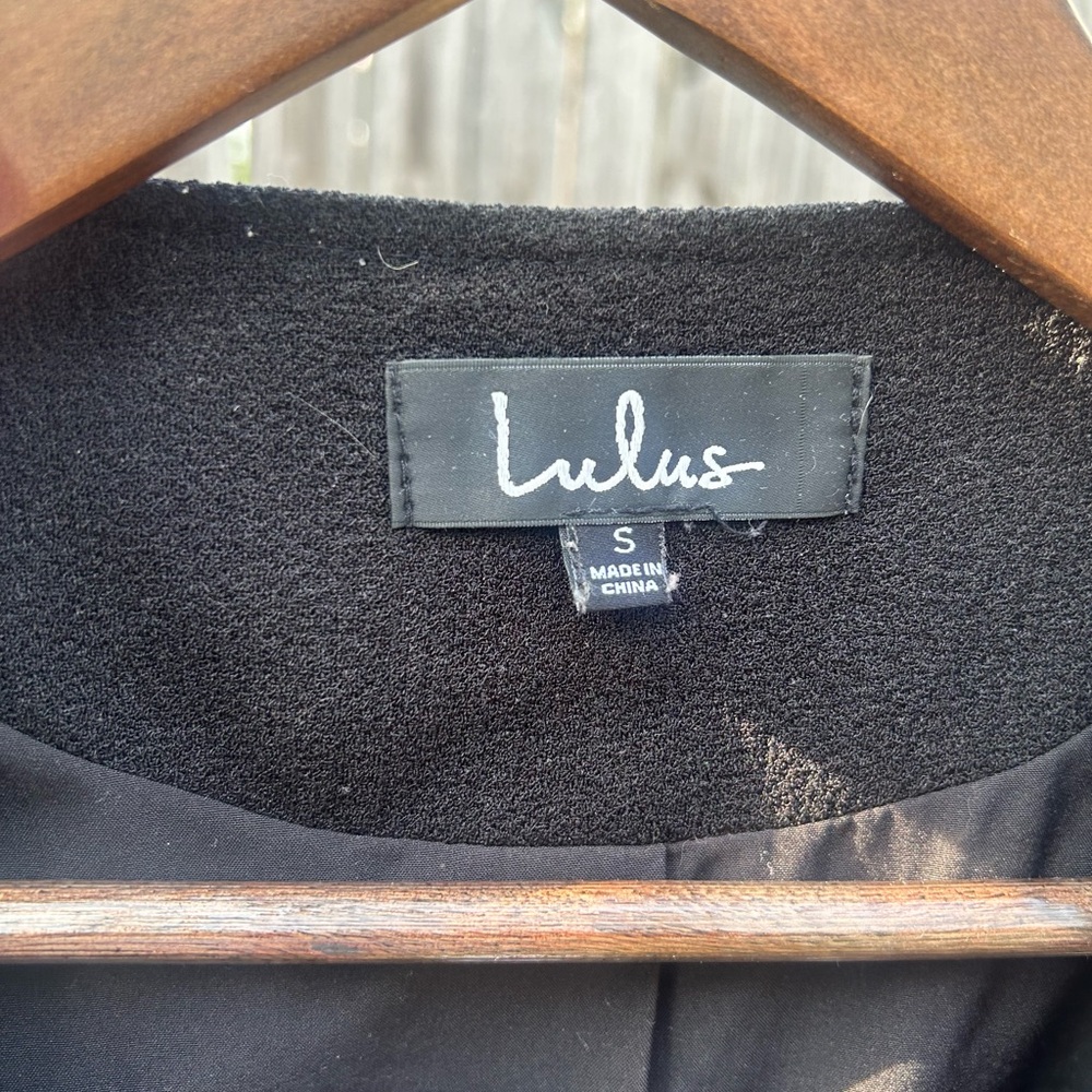 Lulu's Elegant Black Blazer - Picture 3 of 5